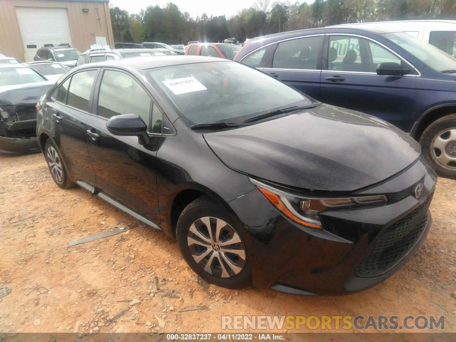 1 Photograph of a damaged car JTDEAMDE5NJ045419 TOYOTA COROLLA 2022