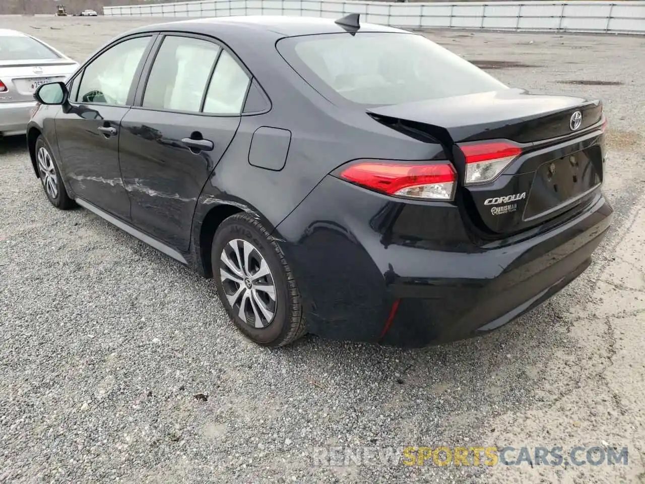 3 Photograph of a damaged car JTDEAMDE5NJ047719 TOYOTA COROLLA 2022