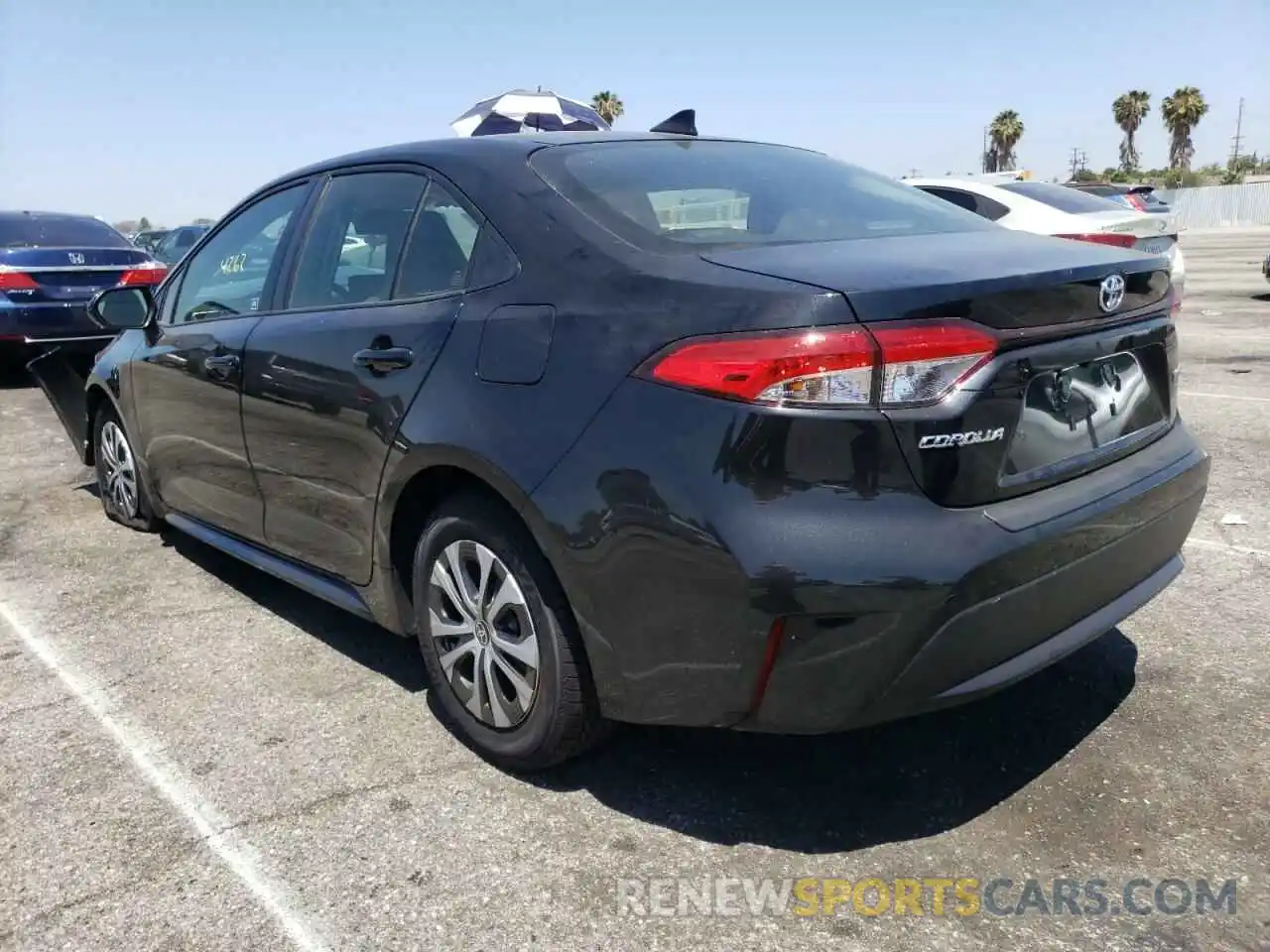 3 Photograph of a damaged car JTDEAMDE5NJ048322 TOYOTA COROLLA 2022