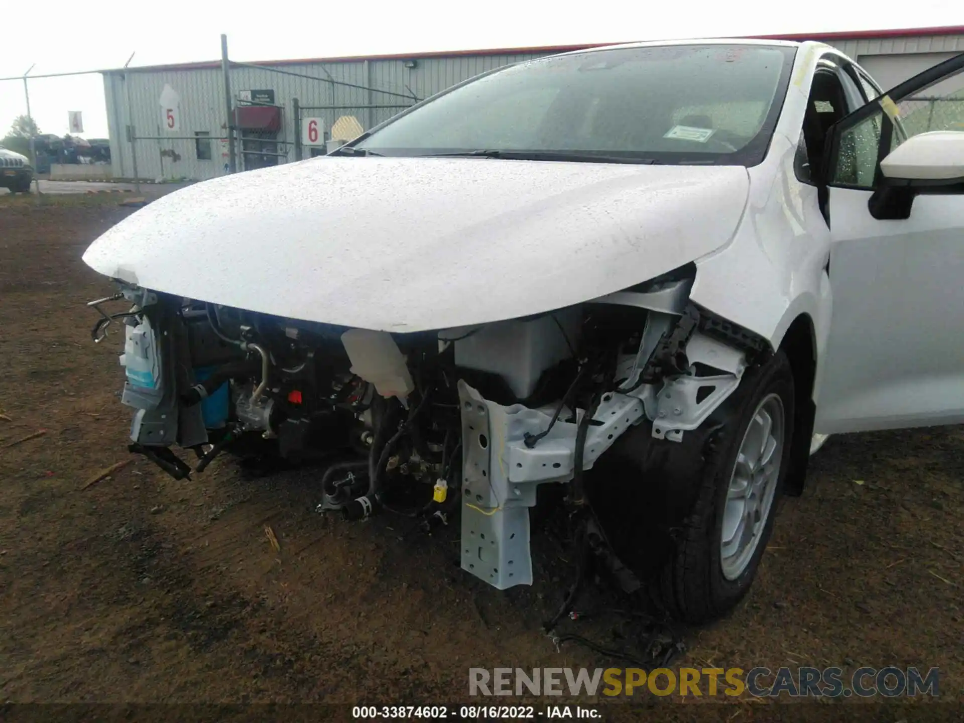 6 Photograph of a damaged car JTDEAMDE5NJ054606 TOYOTA COROLLA 2022