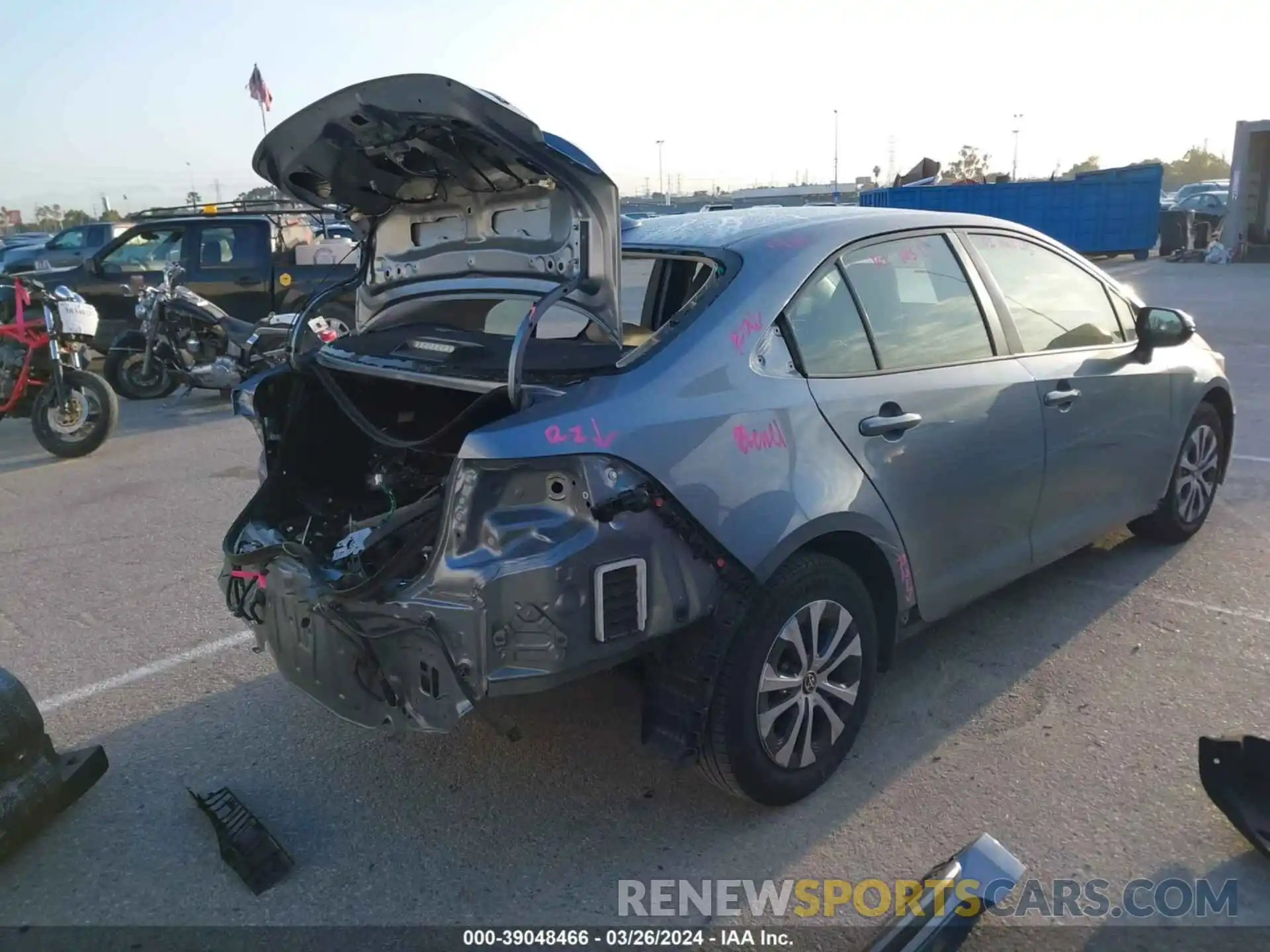 4 Photograph of a damaged car JTDEAMDE5NJ061684 TOYOTA COROLLA 2022