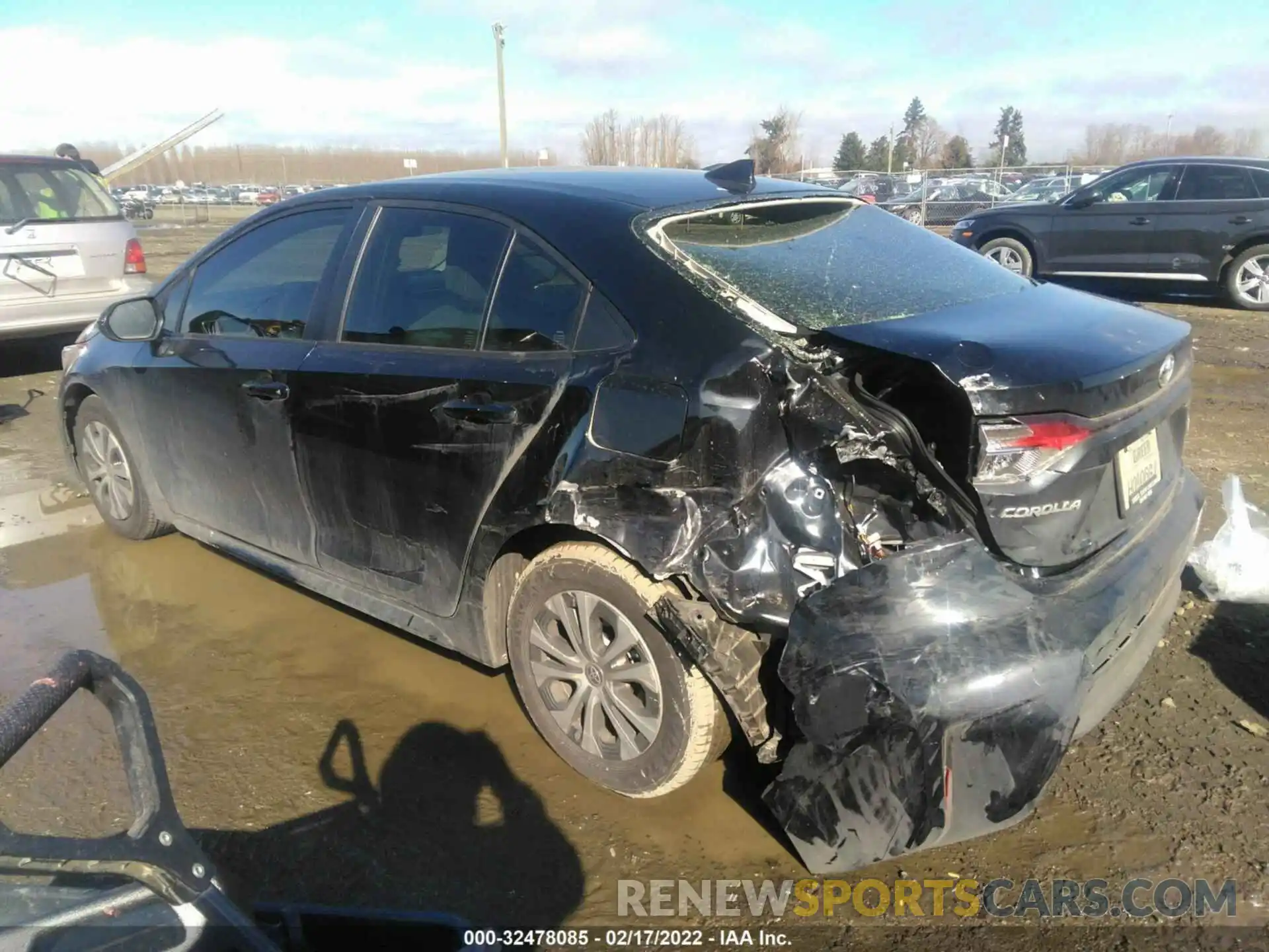 3 Photograph of a damaged car JTDEAMDE6NJ036003 TOYOTA COROLLA 2022