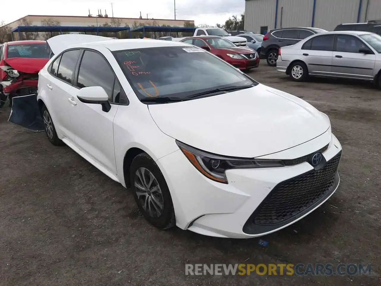 1 Photograph of a damaged car JTDEAMDE6NJ039631 TOYOTA COROLLA 2022