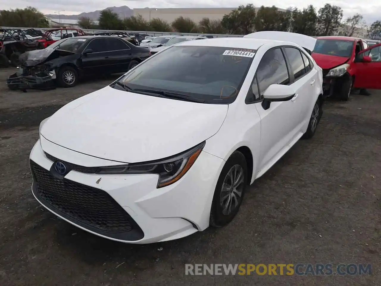 2 Photograph of a damaged car JTDEAMDE6NJ039631 TOYOTA COROLLA 2022