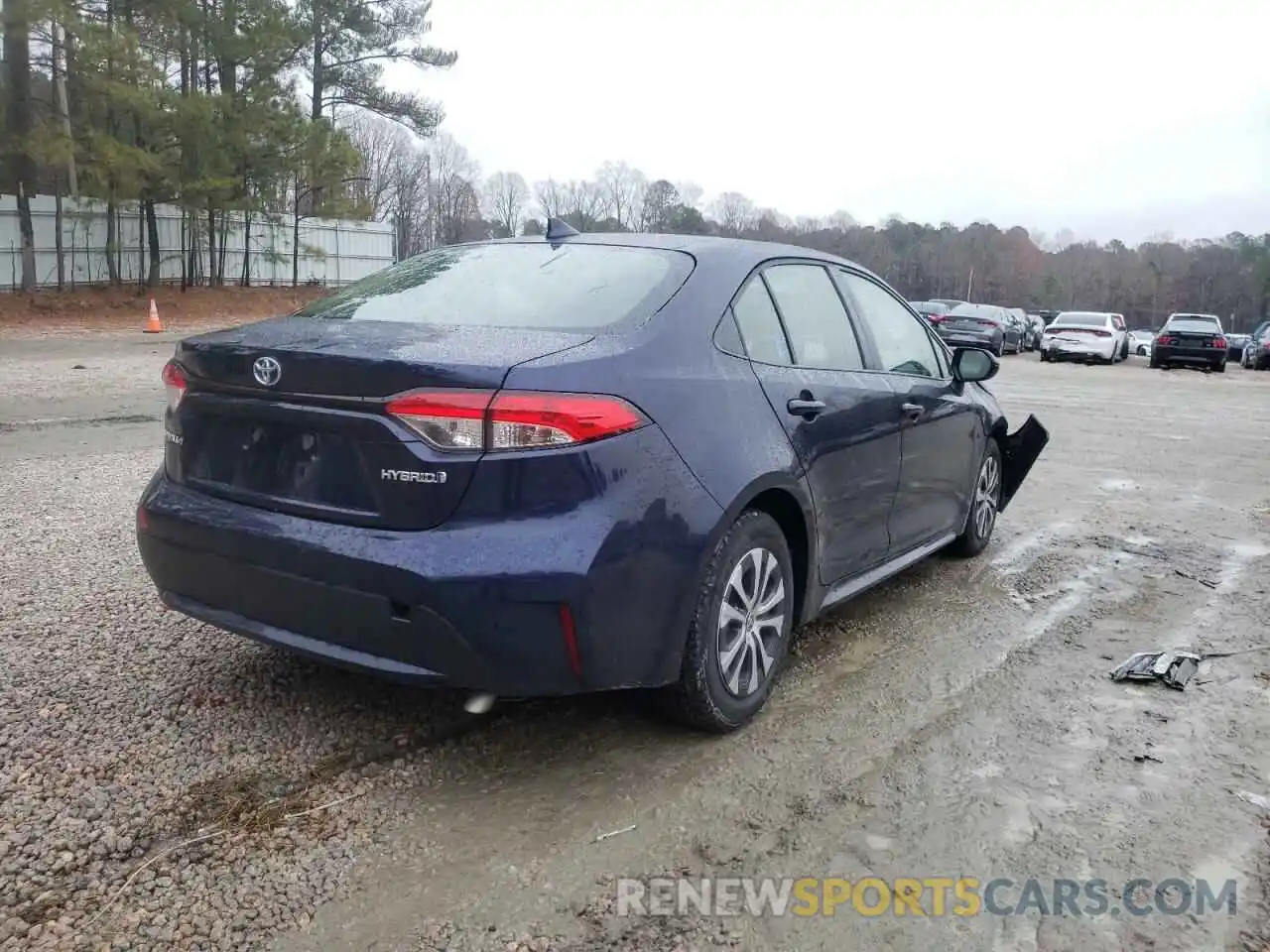 4 Photograph of a damaged car JTDEAMDE6NJ039774 TOYOTA COROLLA 2022