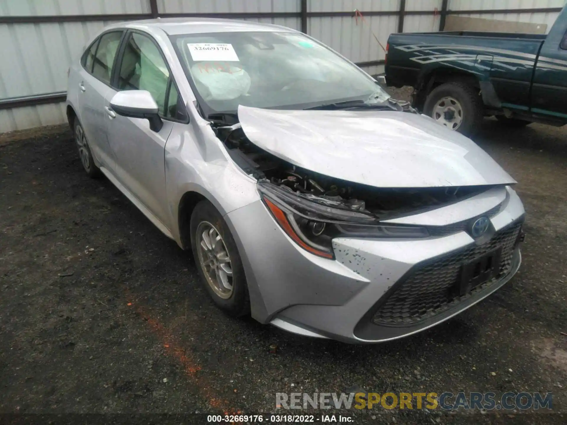 1 Photograph of a damaged car JTDEAMDE6NJ041105 TOYOTA COROLLA 2022