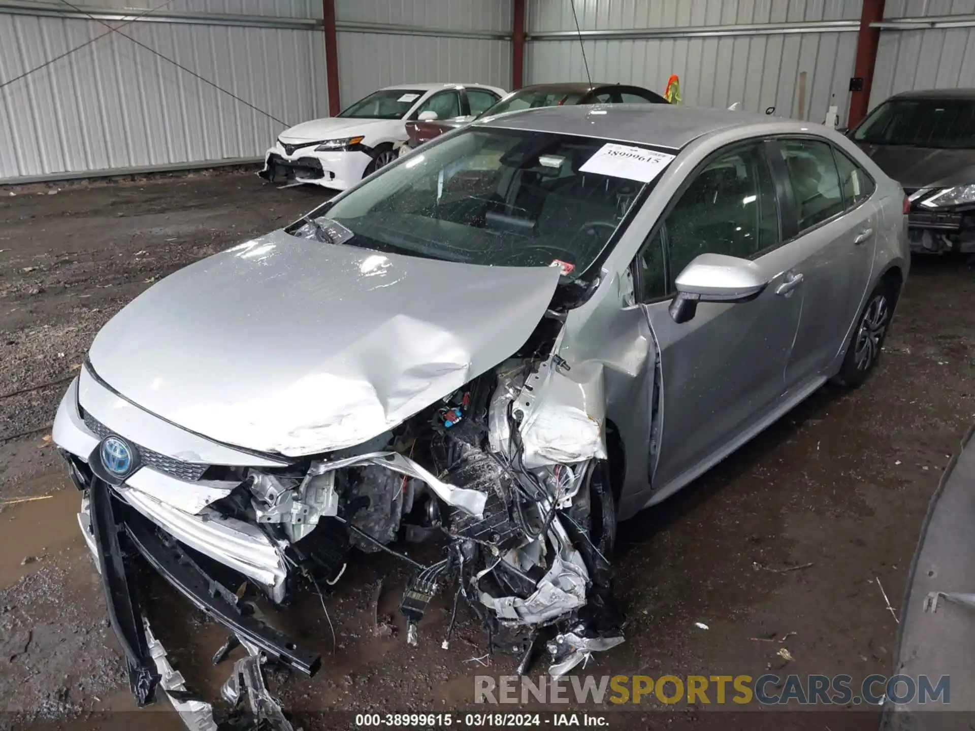 2 Photograph of a damaged car JTDEAMDE6NJ043565 TOYOTA COROLLA 2022