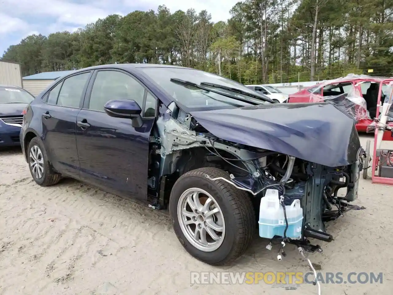 1 Photograph of a damaged car JTDEAMDE6NJ048183 TOYOTA COROLLA 2022