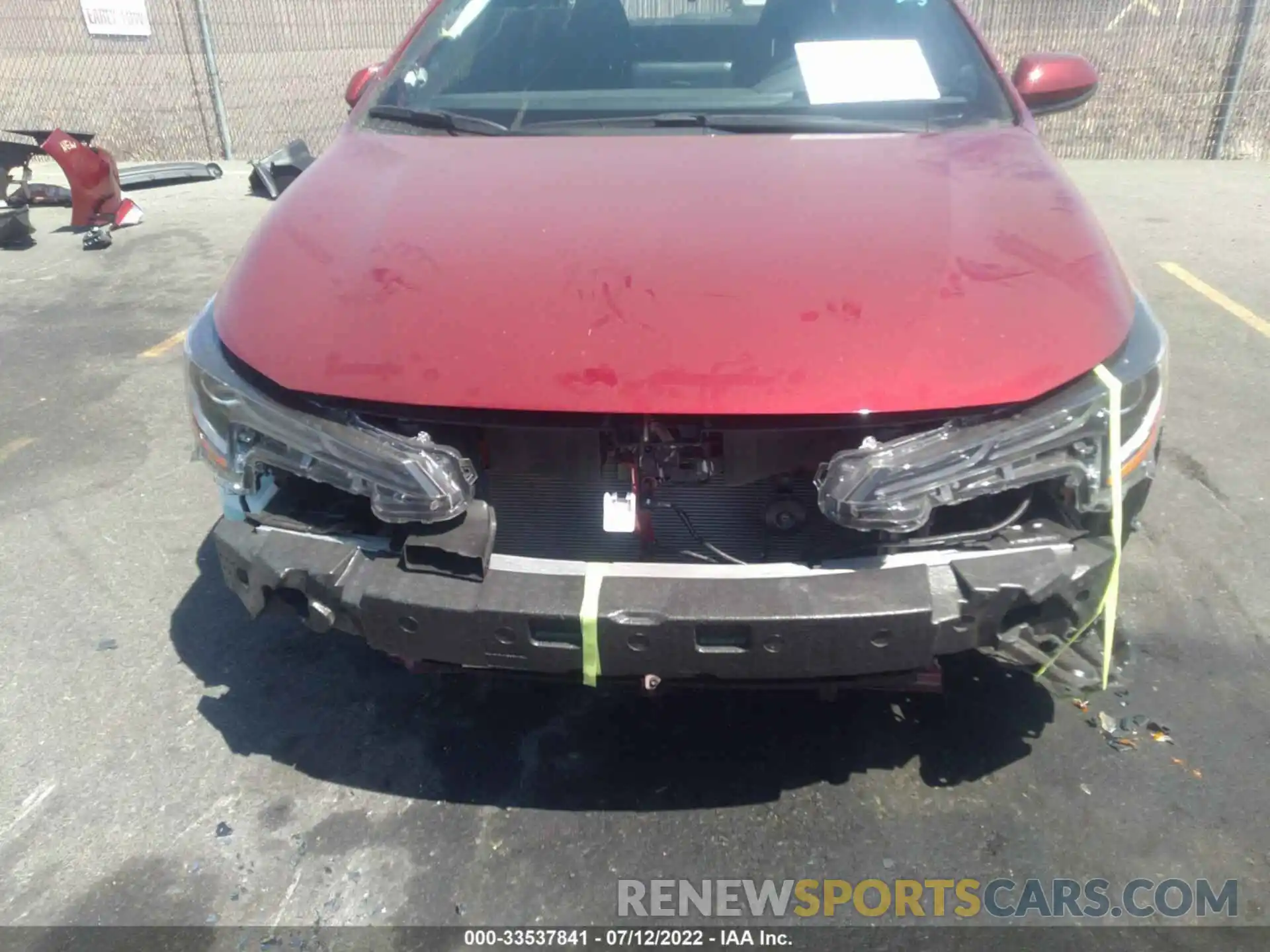 6 Photograph of a damaged car JTDEAMDE6NJ052640 TOYOTA COROLLA 2022