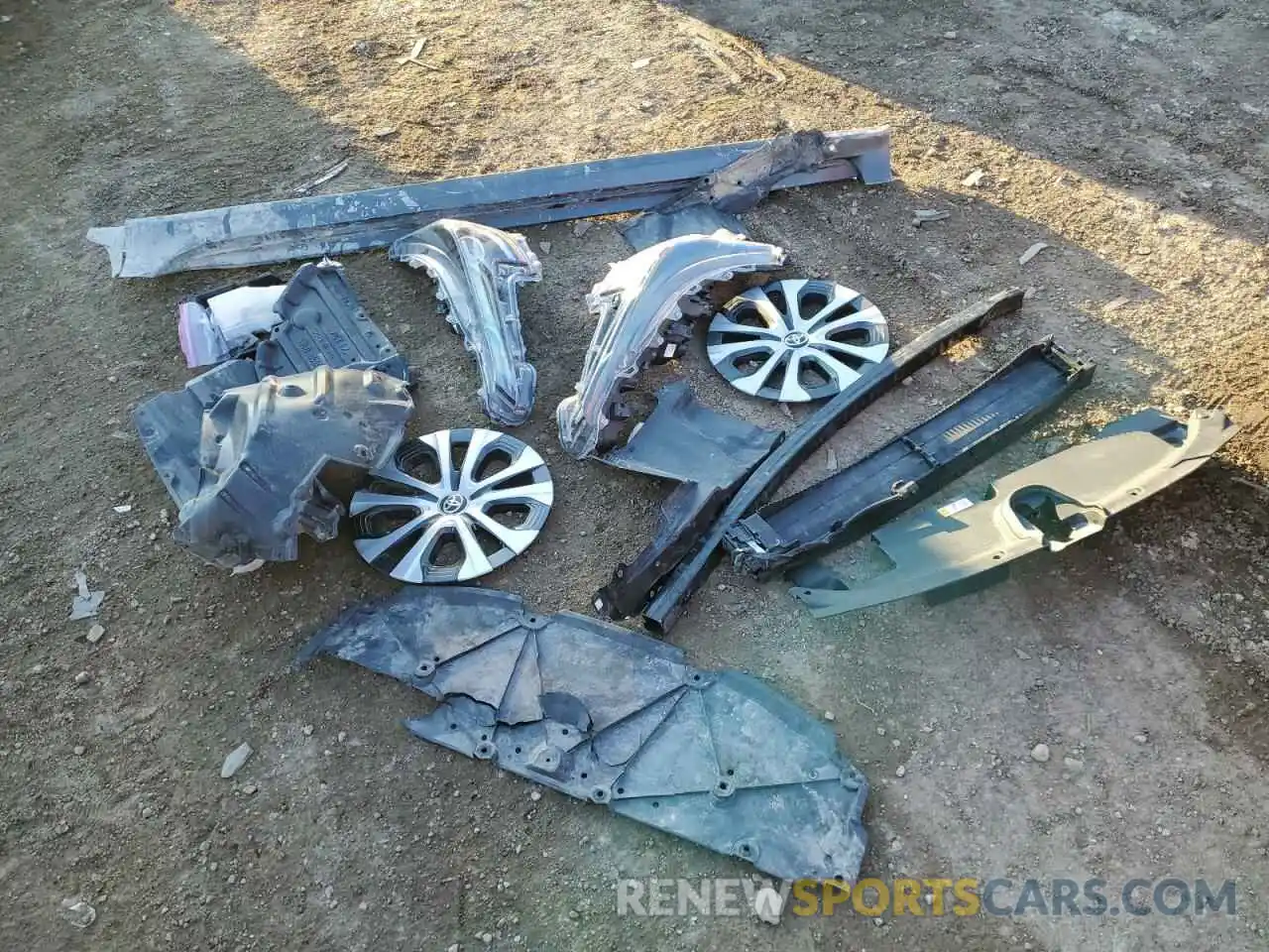 12 Photograph of a damaged car JTDEAMDE6NJ061841 TOYOTA COROLLA 2022