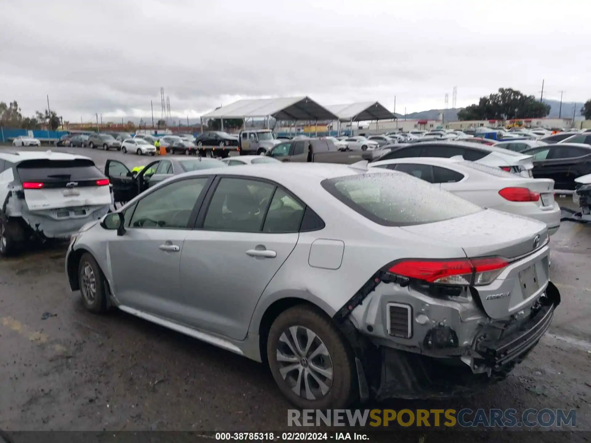 15 Photograph of a damaged car JTDEAMDE7N3011650 TOYOTA COROLLA 2022