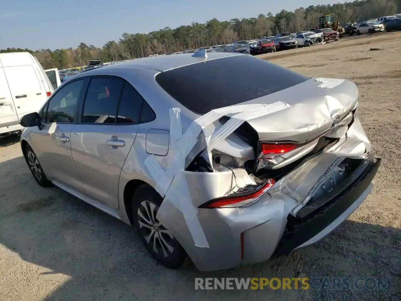 3 Photograph of a damaged car JTDEAMDE7NJ036933 TOYOTA COROLLA 2022