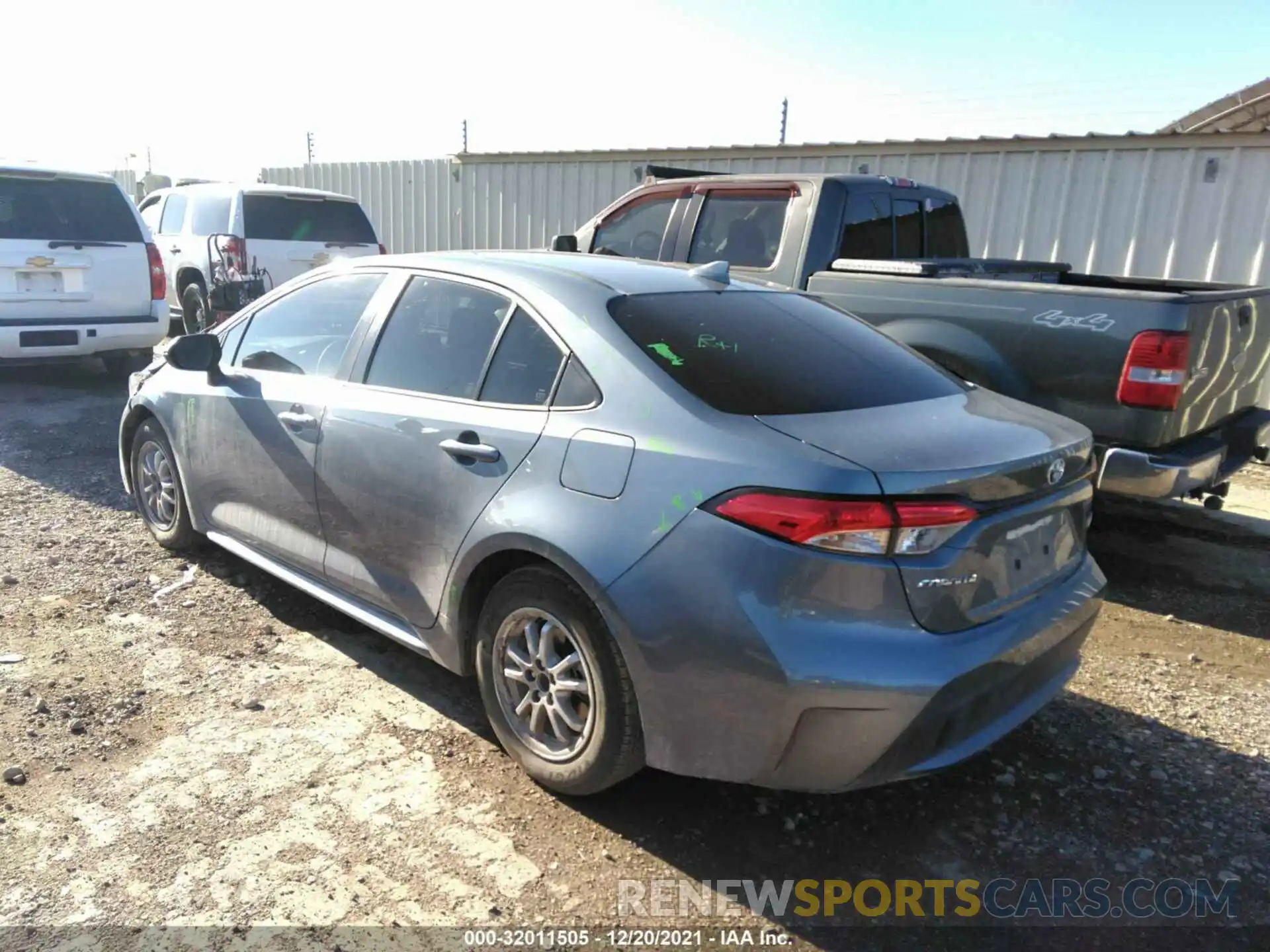 3 Photograph of a damaged car JTDEAMDE7NJ037581 TOYOTA COROLLA 2022