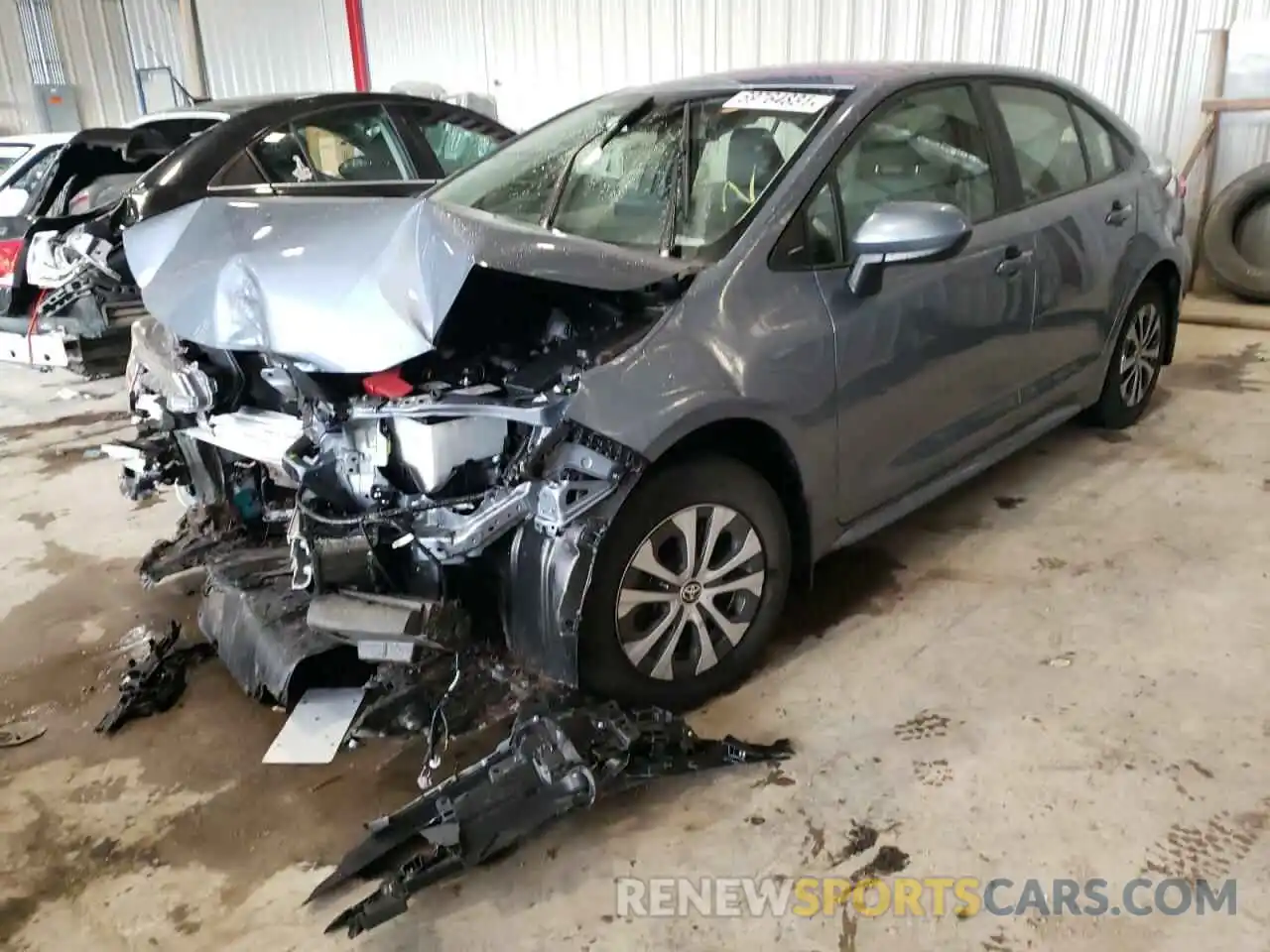 2 Photograph of a damaged car JTDEAMDE7NJ037967 TOYOTA COROLLA 2022