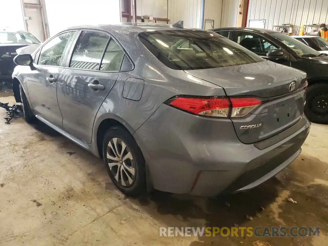 3 Photograph of a damaged car JTDEAMDE7NJ037967 TOYOTA COROLLA 2022