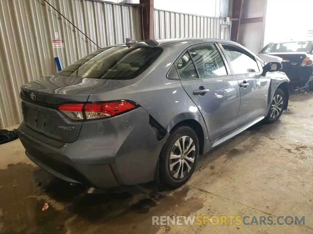 4 Photograph of a damaged car JTDEAMDE7NJ037967 TOYOTA COROLLA 2022