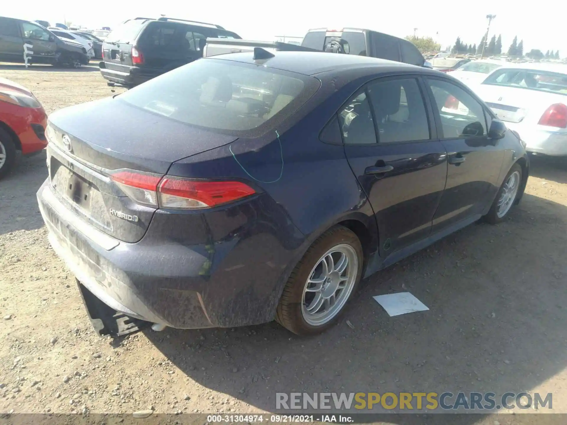 4 Photograph of a damaged car JTDEAMDE7NJ039220 TOYOTA COROLLA 2022