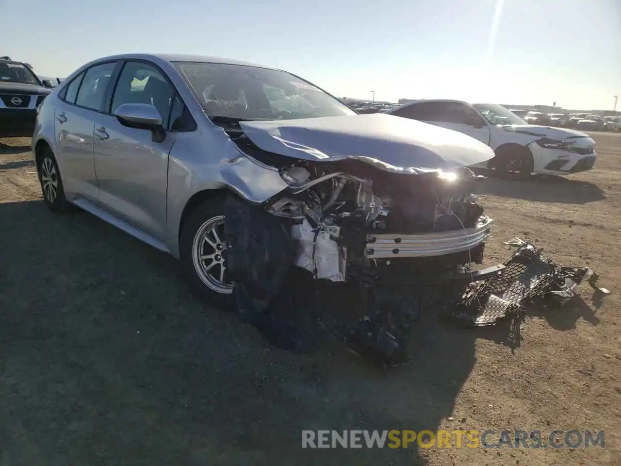 1 Photograph of a damaged car JTDEAMDE7NJ039461 TOYOTA COROLLA 2022