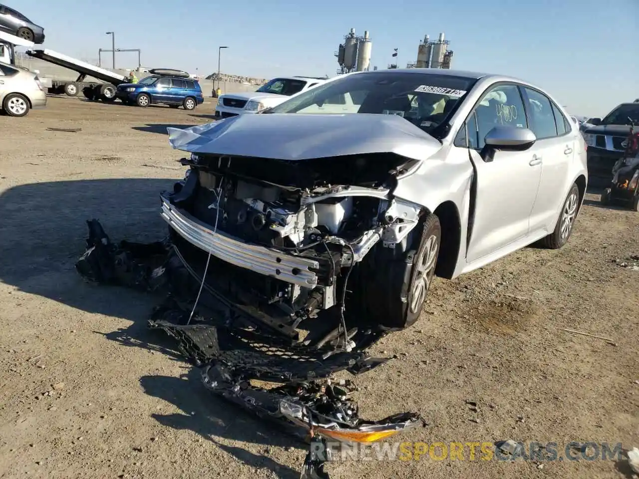 2 Photograph of a damaged car JTDEAMDE7NJ039461 TOYOTA COROLLA 2022