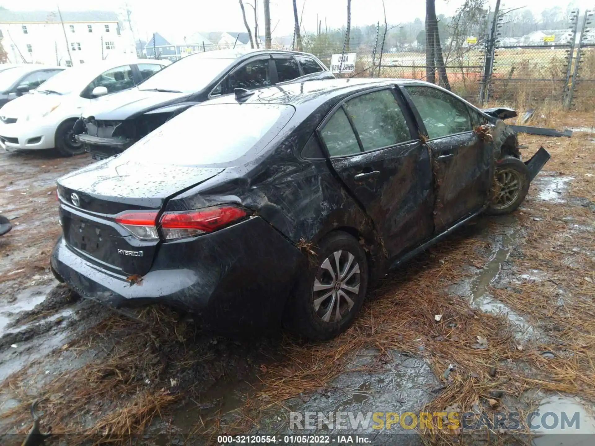 4 Photograph of a damaged car JTDEAMDE7NJ039783 TOYOTA COROLLA 2022