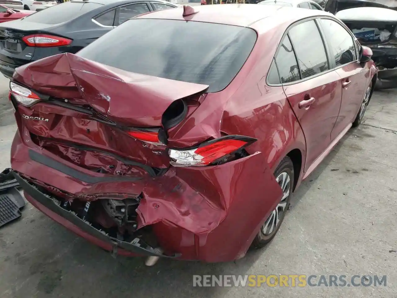 4 Photograph of a damaged car JTDEAMDE7NJ040383 TOYOTA COROLLA 2022