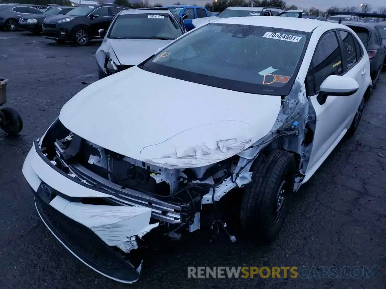 2 Photograph of a damaged car JTDEAMDE7NJ040724 TOYOTA COROLLA 2022