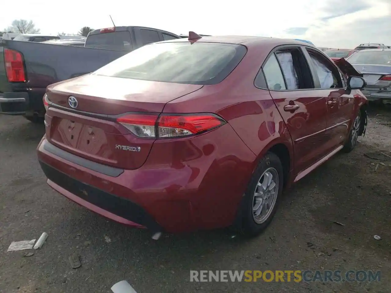 4 Photograph of a damaged car JTDEAMDE7NJ041369 TOYOTA COROLLA 2022