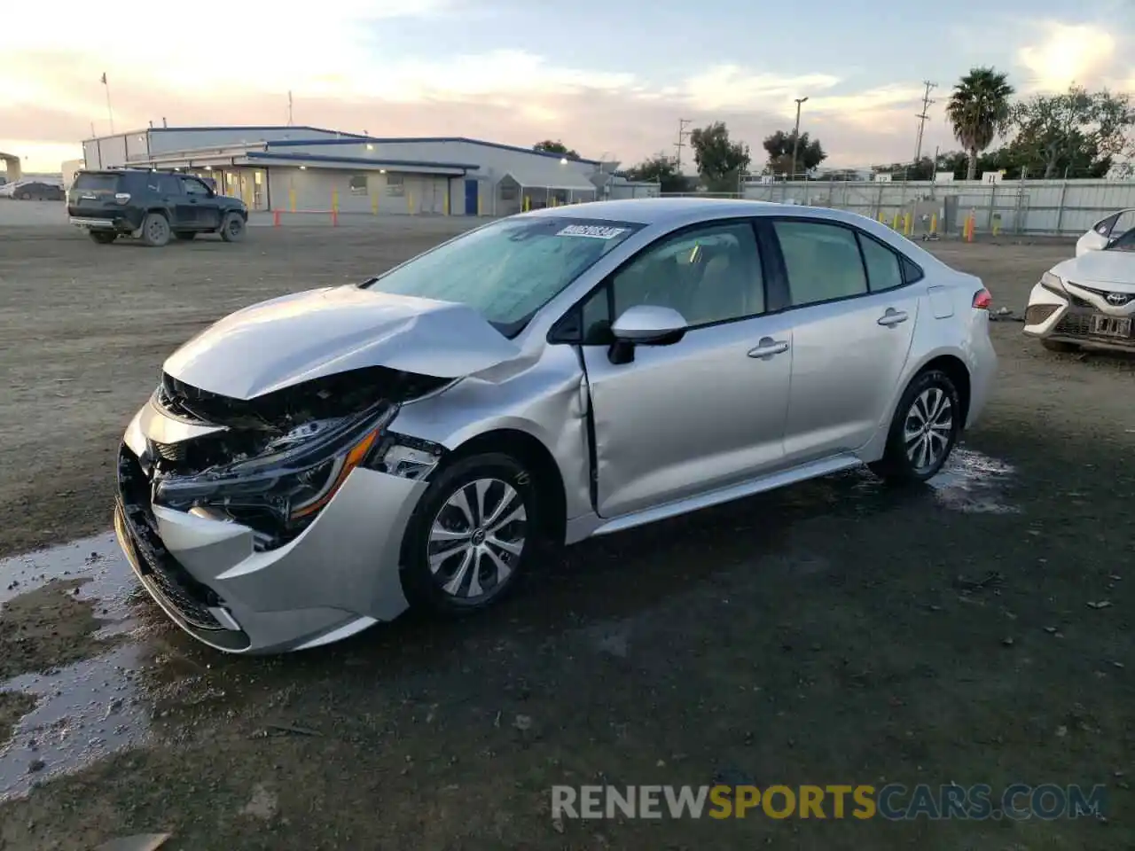 1 Photograph of a damaged car JTDEAMDE7NJ048564 TOYOTA COROLLA 2022