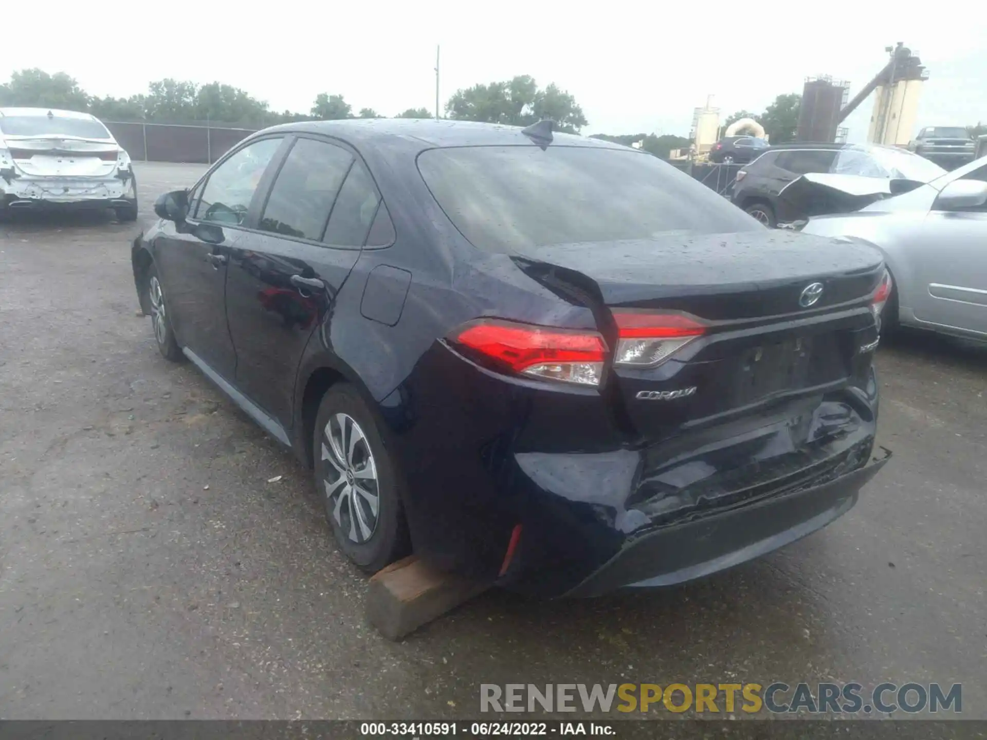 3 Photograph of a damaged car JTDEAMDE7NJ049018 TOYOTA COROLLA 2022