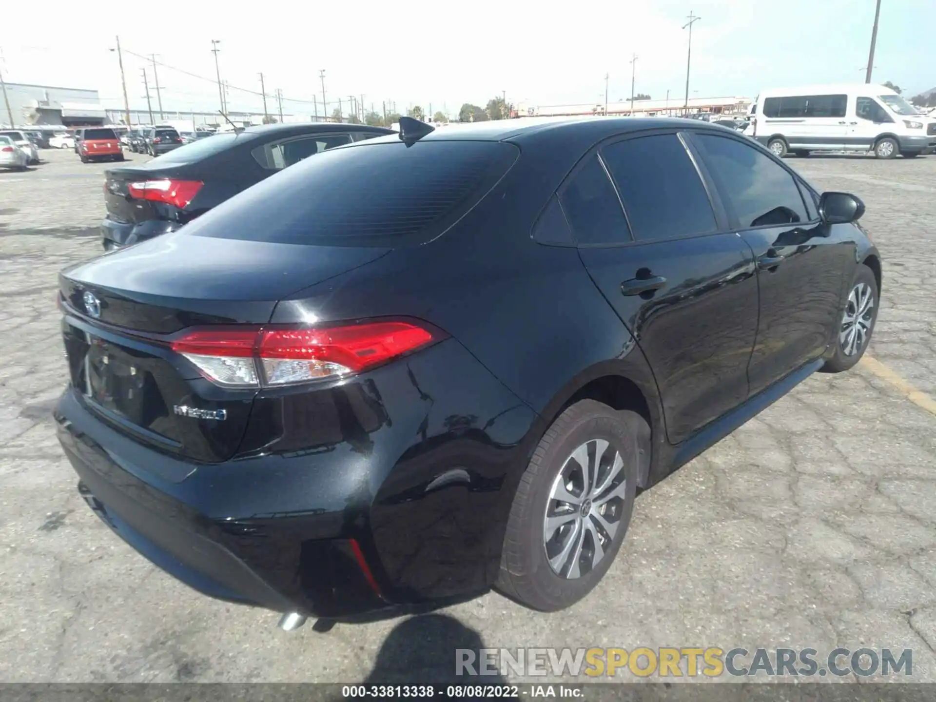 4 Photograph of a damaged car JTDEAMDE7NJ050587 TOYOTA COROLLA 2022