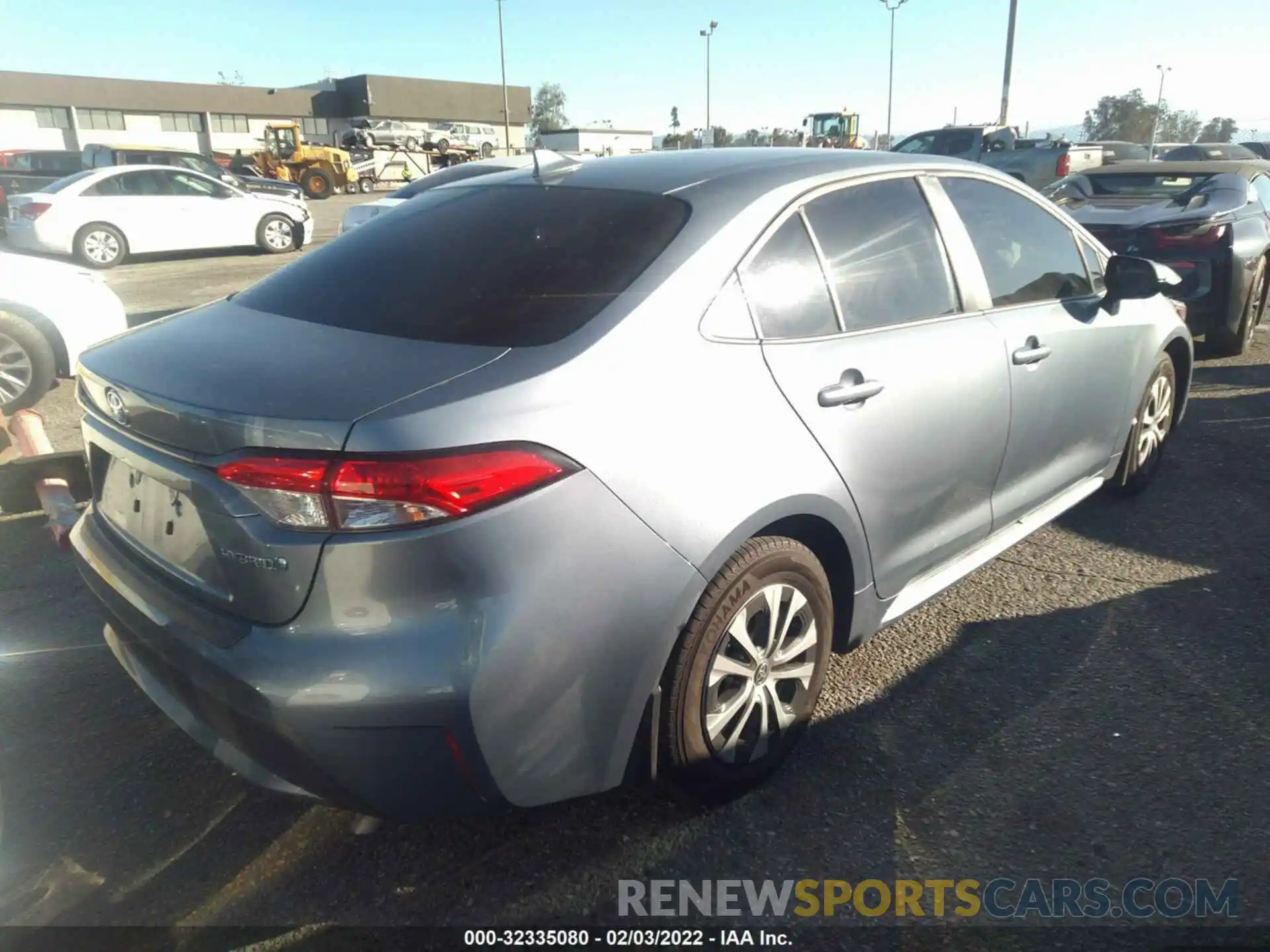 4 Photograph of a damaged car JTDEAMDE8NJ036231 TOYOTA COROLLA 2022