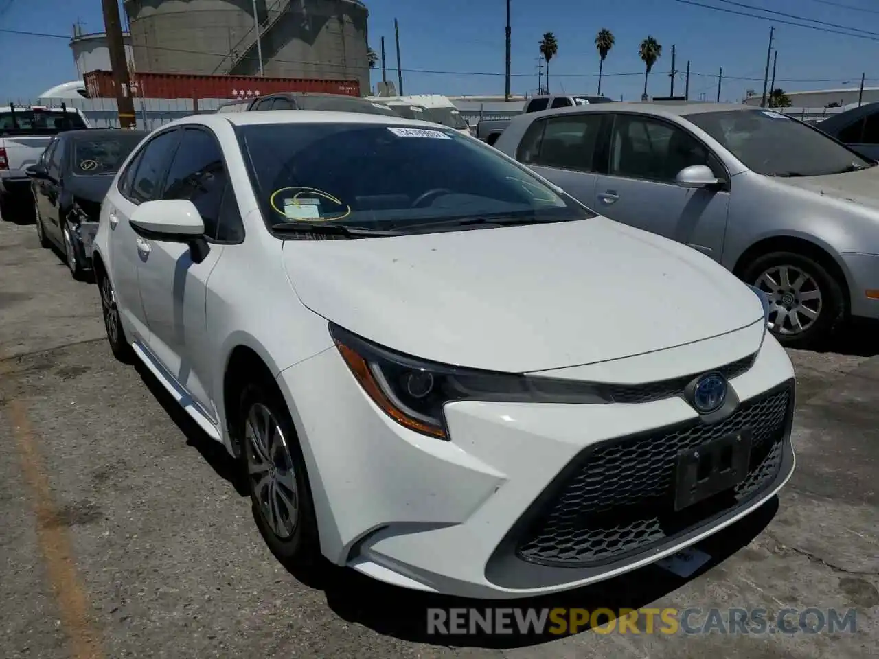 1 Photograph of a damaged car JTDEAMDE8NJ036956 TOYOTA COROLLA 2022