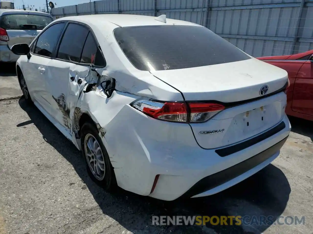 3 Photograph of a damaged car JTDEAMDE8NJ036956 TOYOTA COROLLA 2022