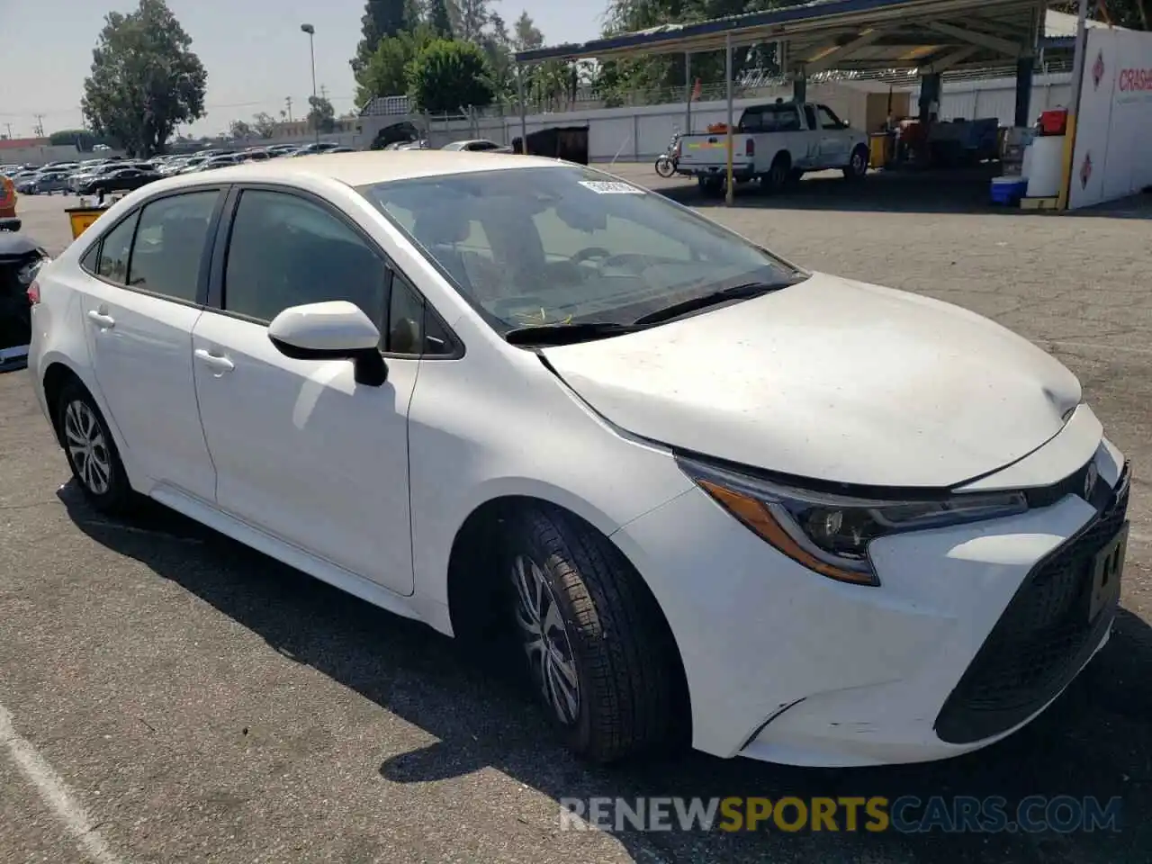 1 Photograph of a damaged car JTDEAMDE8NJ037265 TOYOTA COROLLA 2022