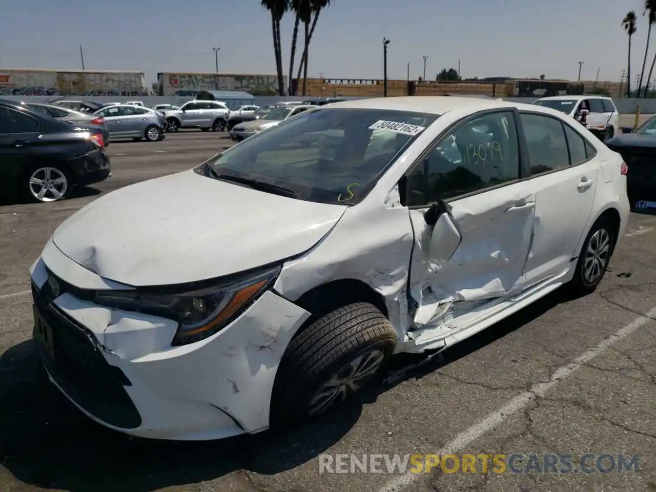 2 Photograph of a damaged car JTDEAMDE8NJ037265 TOYOTA COROLLA 2022