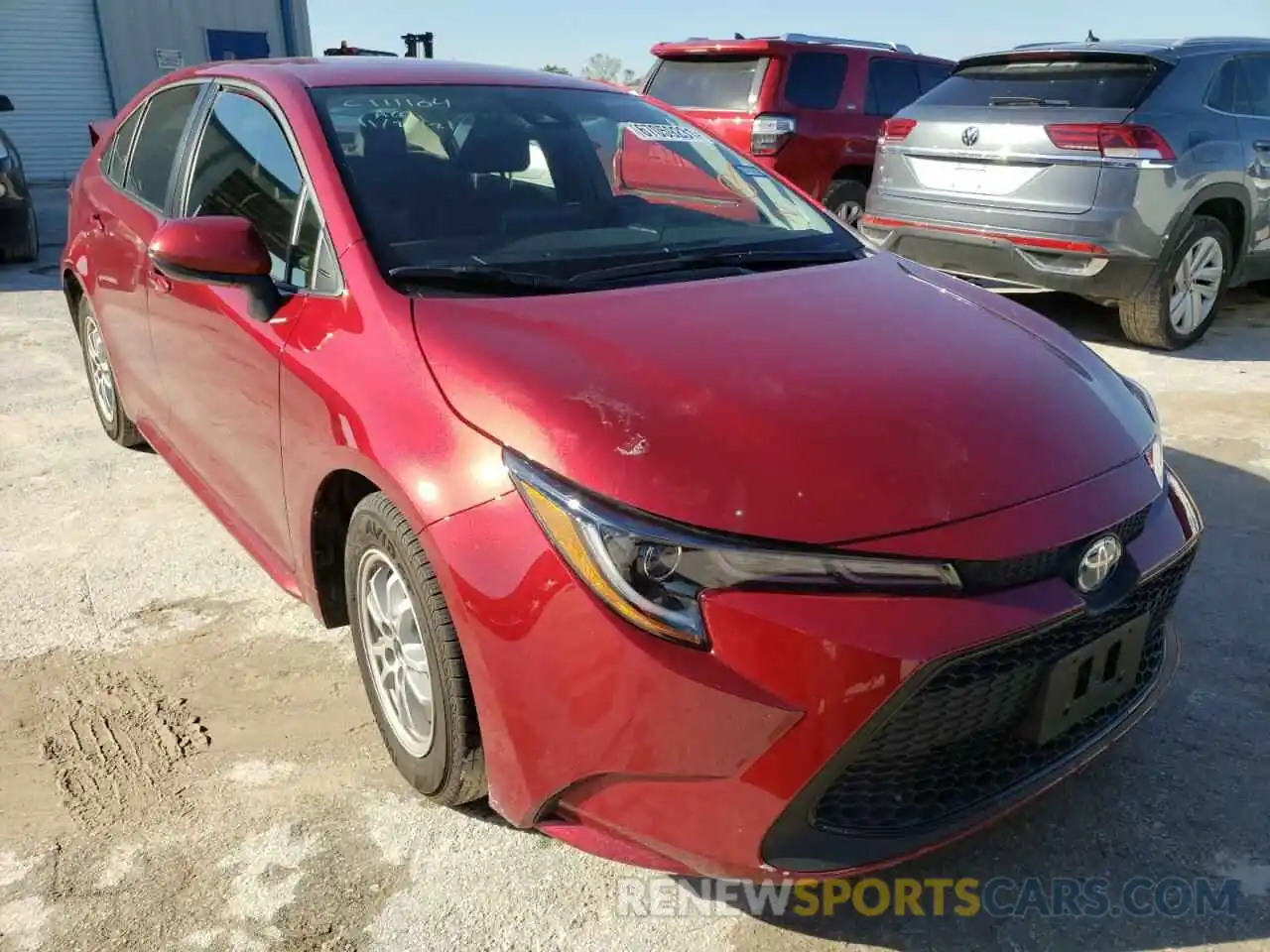 1 Photograph of a damaged car JTDEAMDE8NJ037556 TOYOTA COROLLA 2022