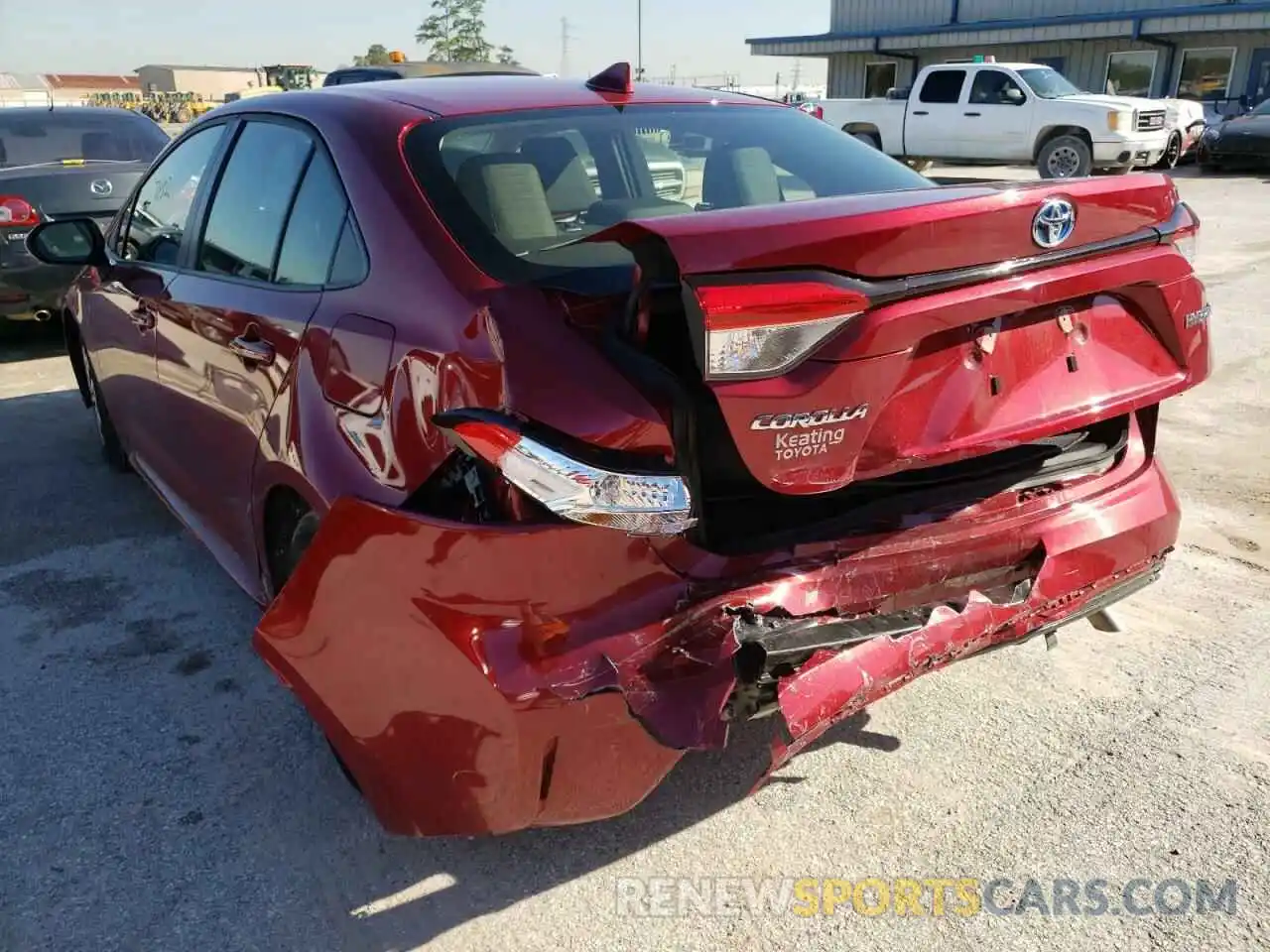 3 Photograph of a damaged car JTDEAMDE8NJ037556 TOYOTA COROLLA 2022