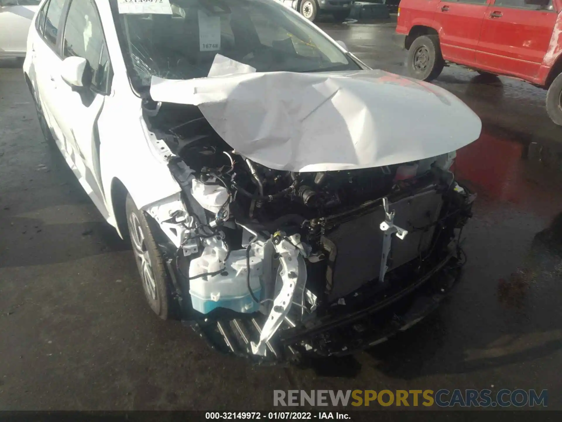 6 Photograph of a damaged car JTDEAMDE8NJ038335 TOYOTA COROLLA 2022