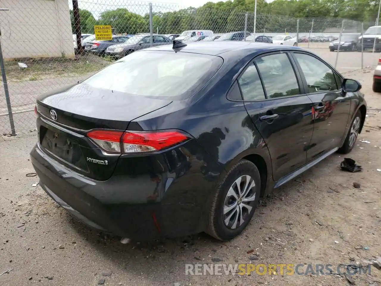 4 Photograph of a damaged car JTDEAMDE8NJ040957 TOYOTA COROLLA 2022