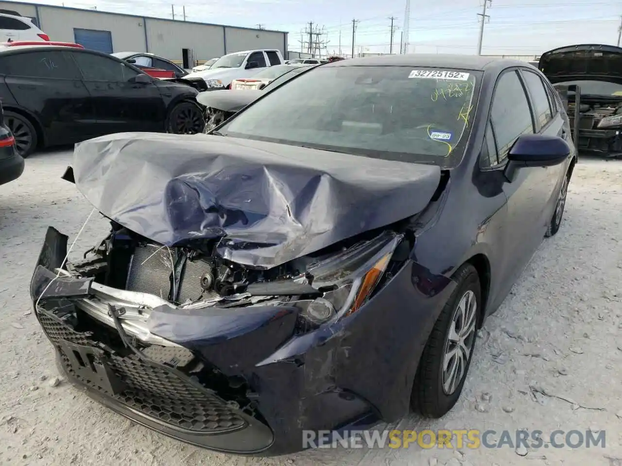 2 Photograph of a damaged car JTDEAMDE8NJ042921 TOYOTA COROLLA 2022