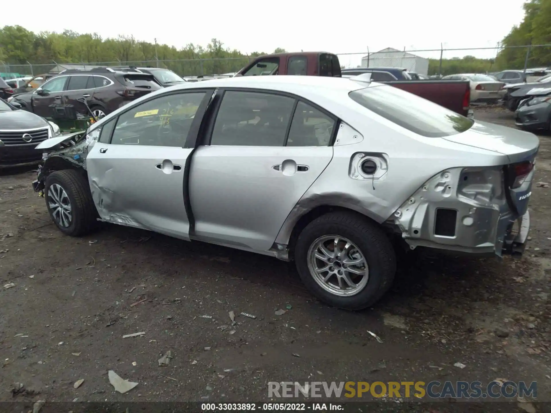 3 Photograph of a damaged car JTDEAMDE8NJ043924 TOYOTA COROLLA 2022