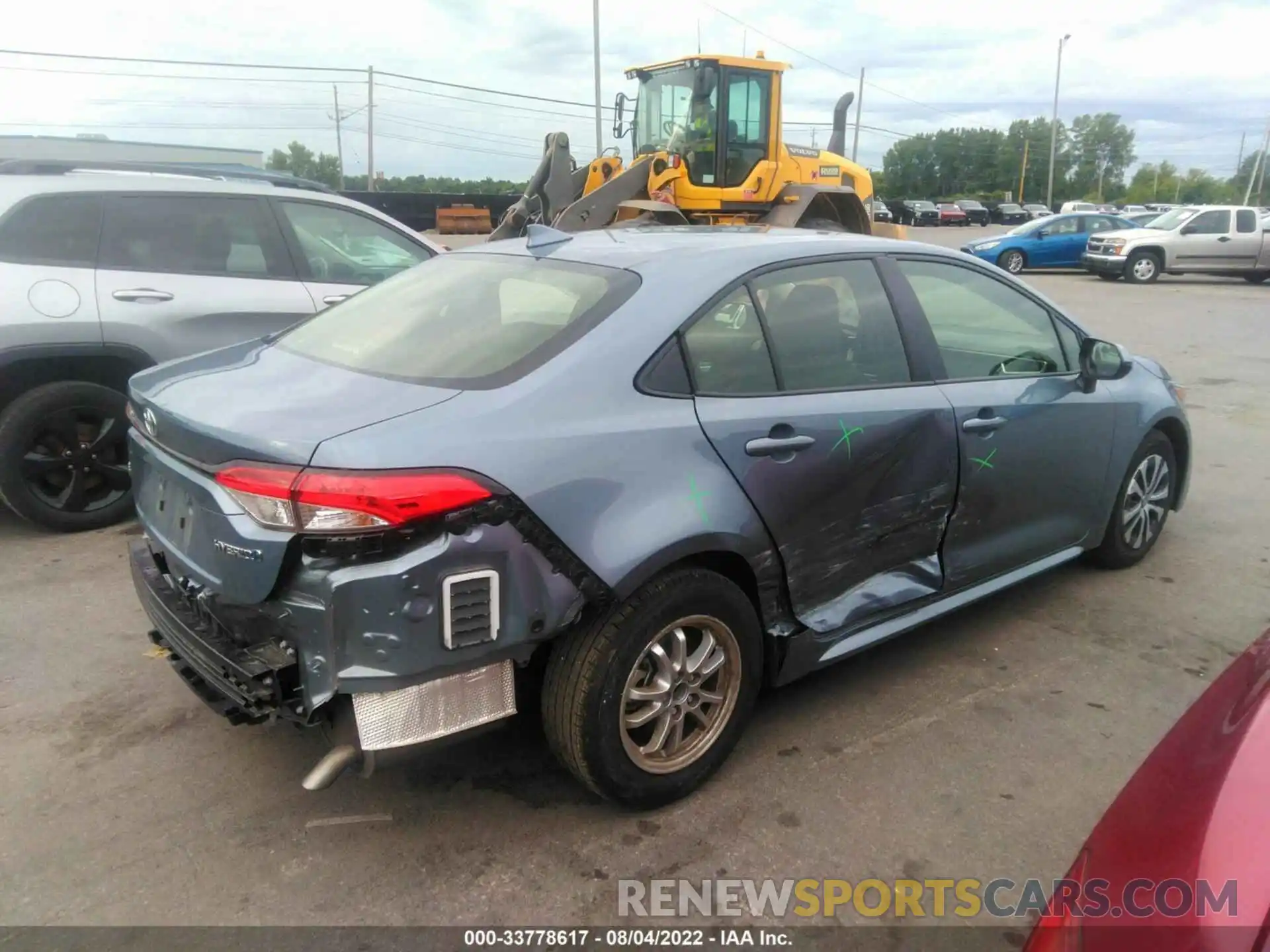 4 Photograph of a damaged car JTDEAMDE9N3003520 TOYOTA COROLLA 2022