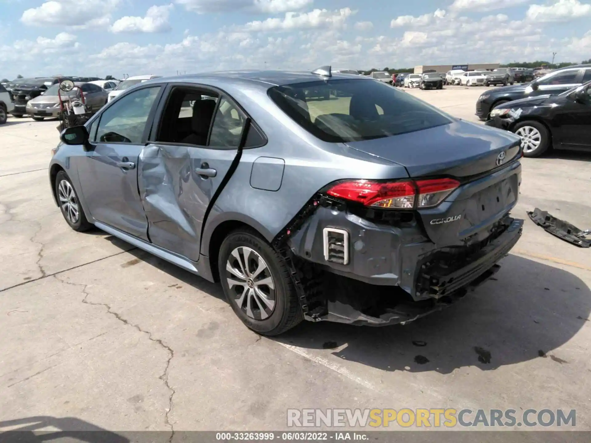 3 Photograph of a damaged car JTDEAMDE9NJ035914 TOYOTA COROLLA 2022