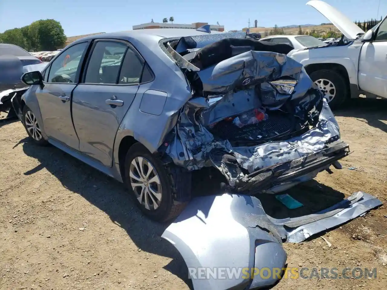 3 Photograph of a damaged car JTDEAMDE9NJ036206 TOYOTA COROLLA 2022