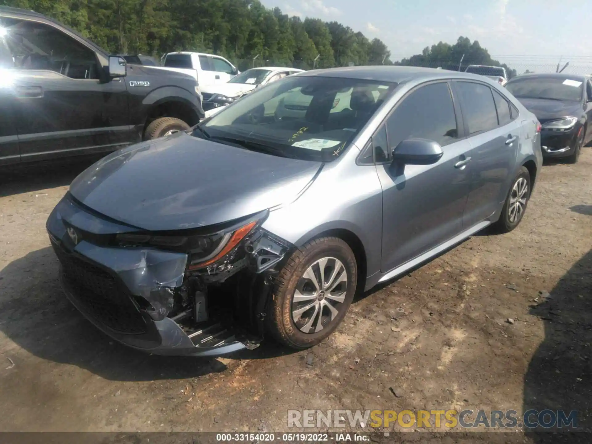 2 Photograph of a damaged car JTDEAMDE9NJ037517 TOYOTA COROLLA 2022