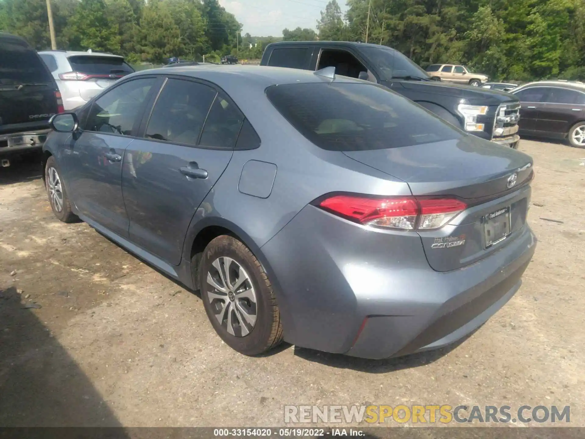 3 Photograph of a damaged car JTDEAMDE9NJ037517 TOYOTA COROLLA 2022