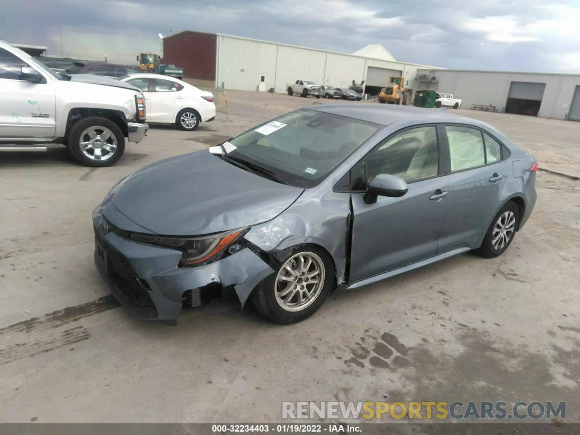 2 Photograph of a damaged car JTDEAMDE9NJ038604 TOYOTA COROLLA 2022