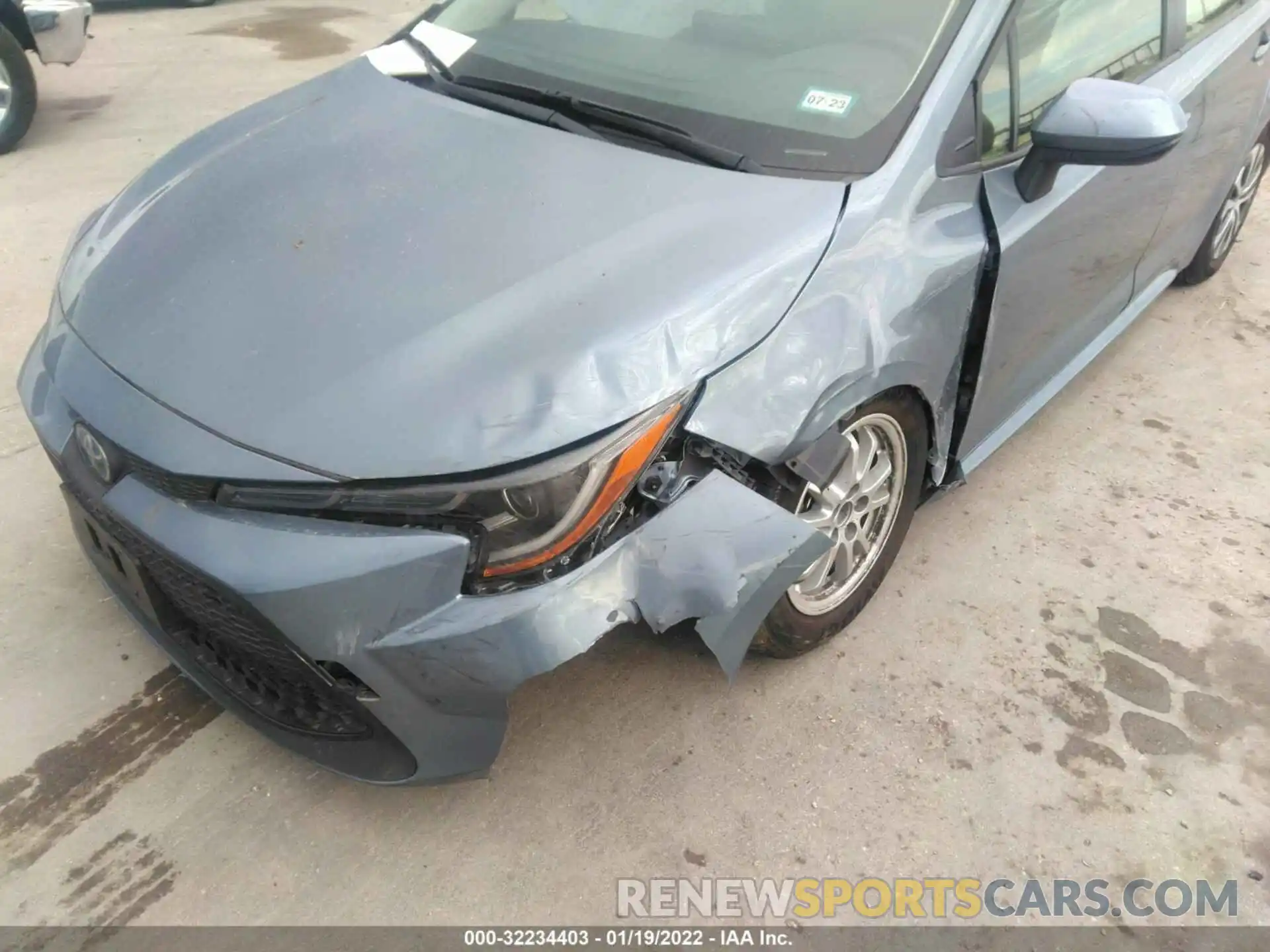 6 Photograph of a damaged car JTDEAMDE9NJ038604 TOYOTA COROLLA 2022