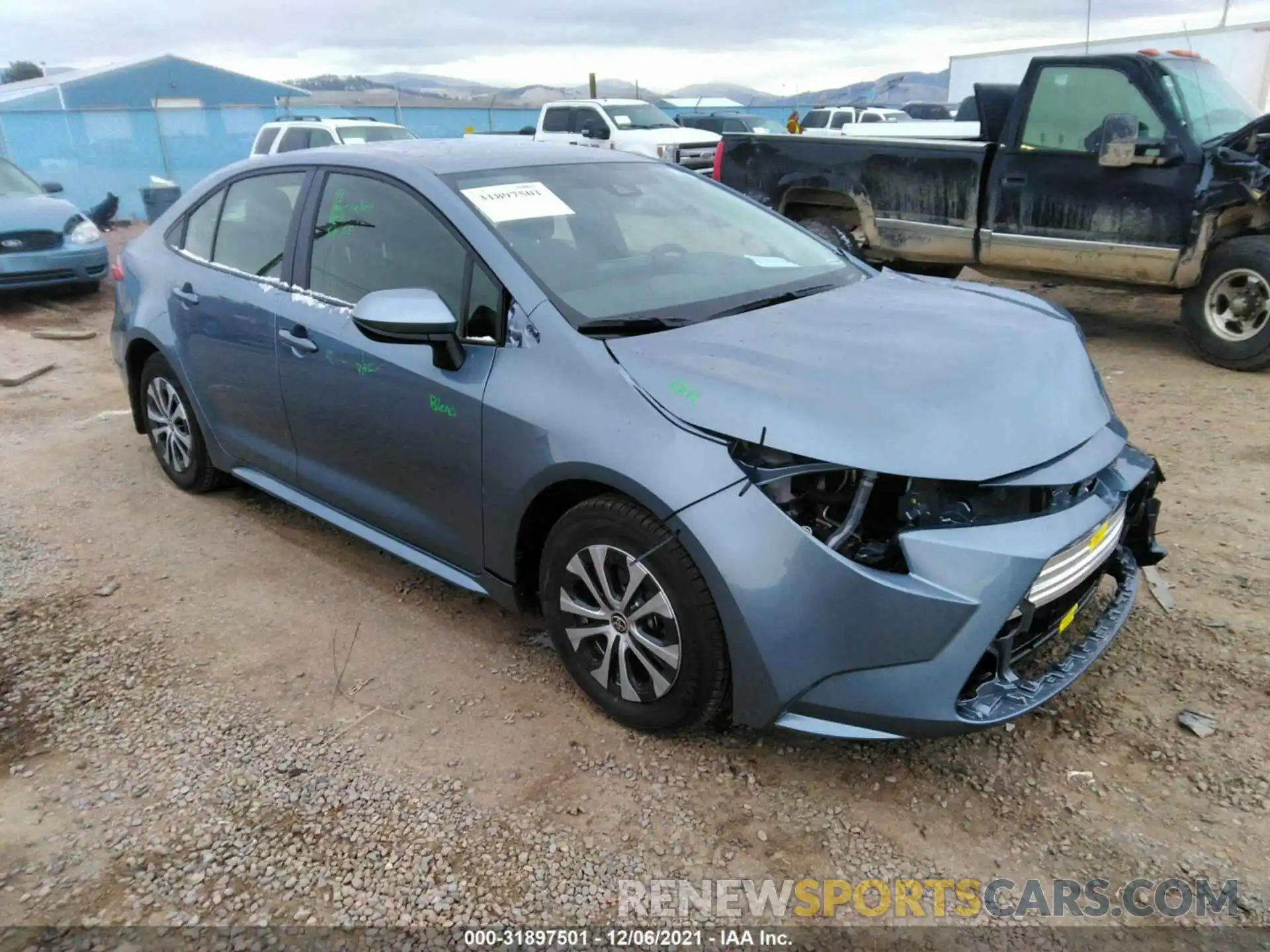 1 Photograph of a damaged car JTDEAMDE9NJ040384 TOYOTA COROLLA 2022