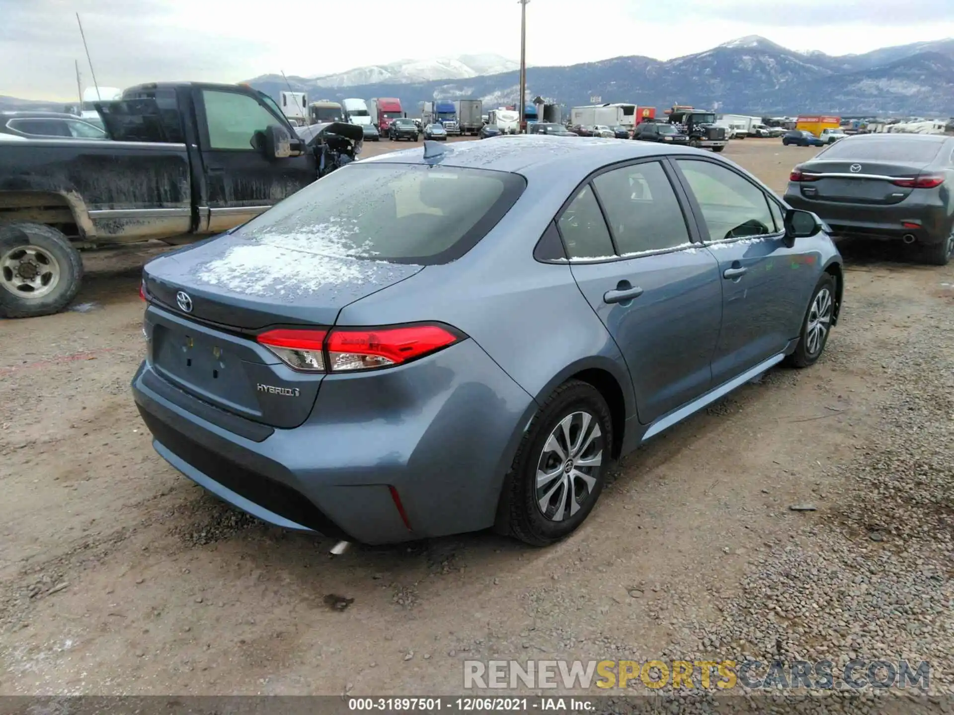 4 Photograph of a damaged car JTDEAMDE9NJ040384 TOYOTA COROLLA 2022